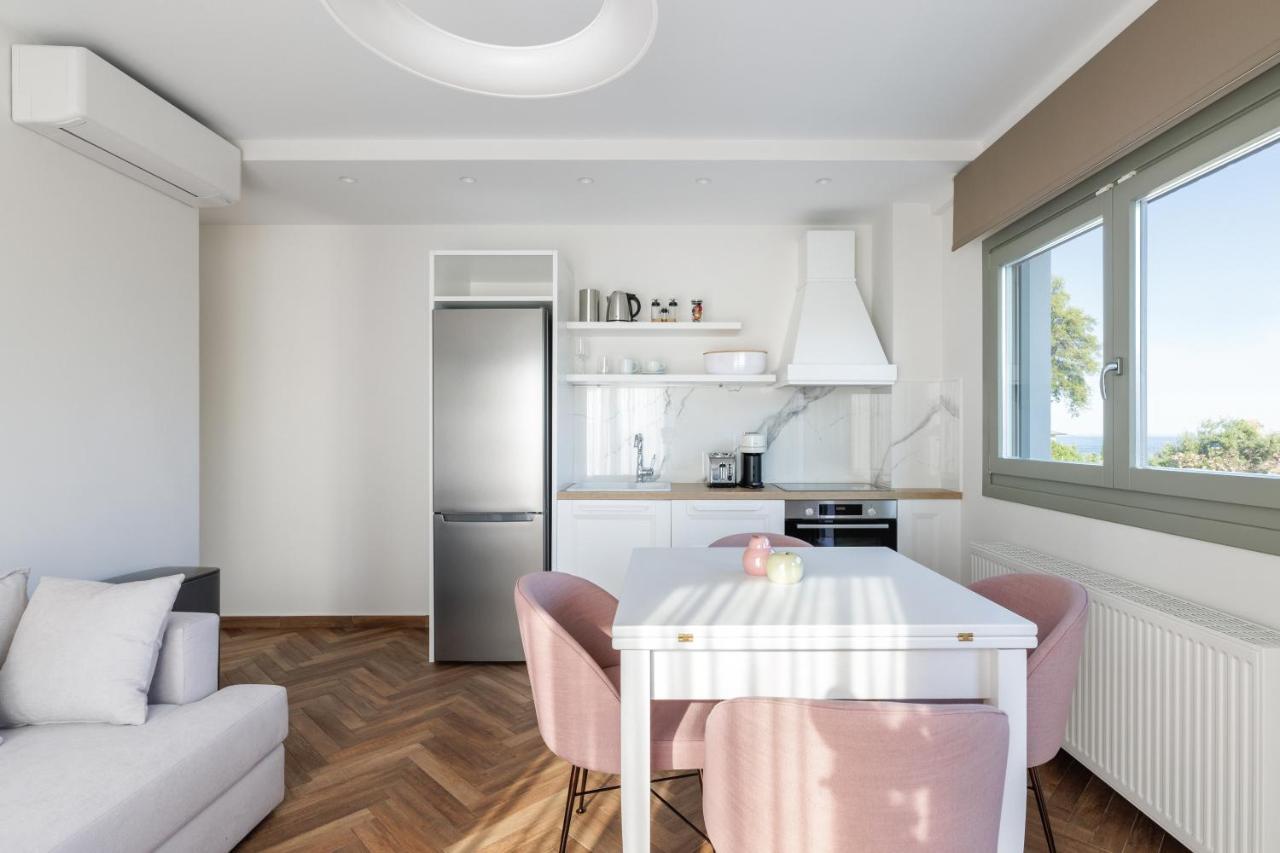 Helia All Seasons Apartments อัสตริส ภายนอก รูปภาพ