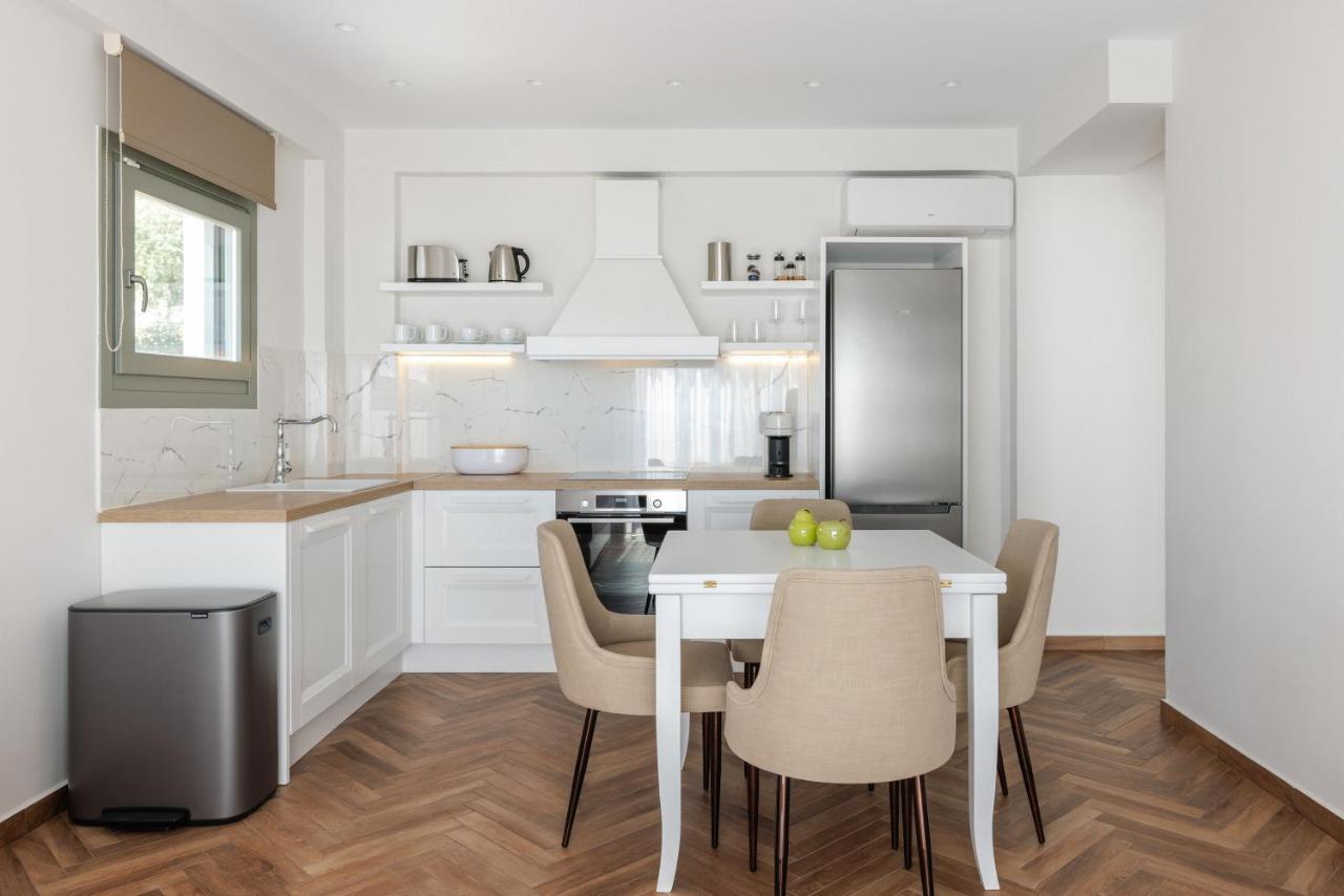 Helia All Seasons Apartments อัสตริส ภายนอก รูปภาพ